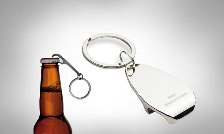 Sleutelhanger met flesopener en gravure